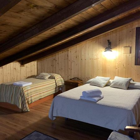 Casa Rural Alcala Cabana Del Herrero Alcalá del Júcar Kültér fotó